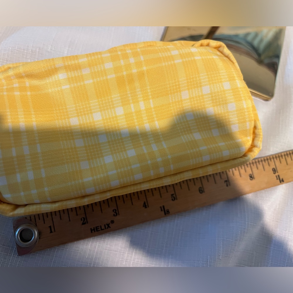 CANVAS Pencil, Eyeglass Case or Cosmetic Bag NWOT Yellow Plaid Zippered Pouch - Picture 4 of 6